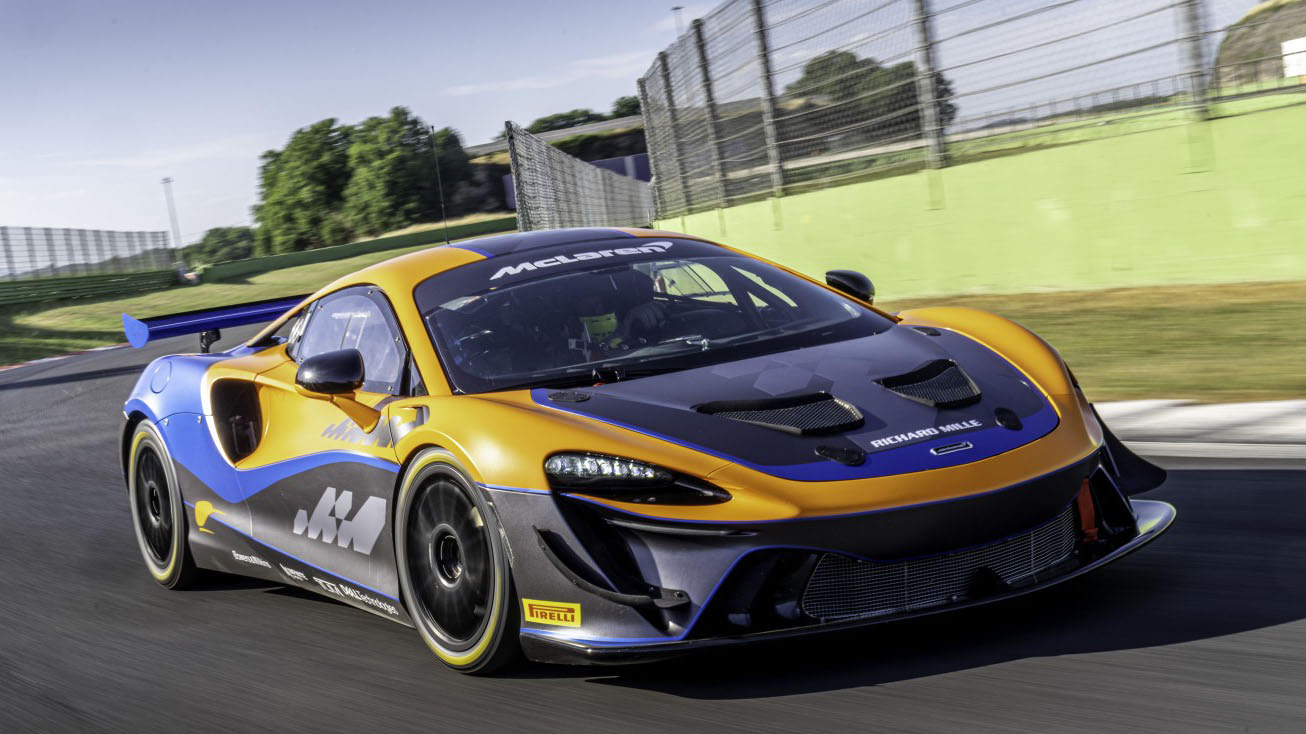 McLaren демонстрирует новый суперкар Artura GT4