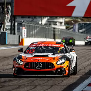 Mercedes-AMG GT4